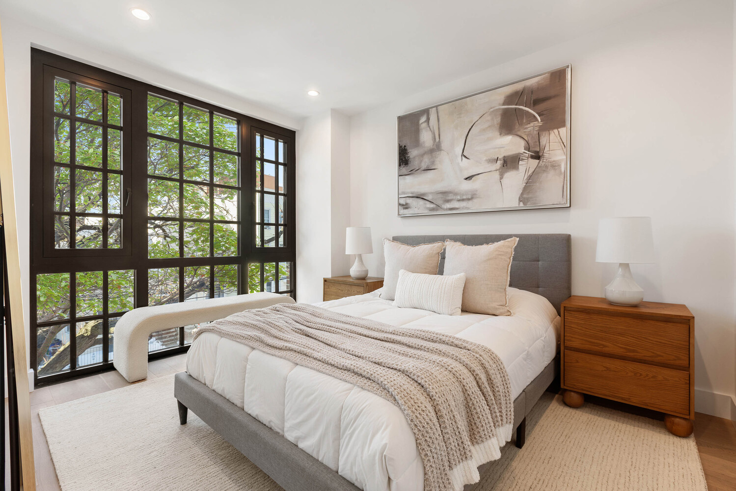 25-23 Newtown Avenue 5D — photo