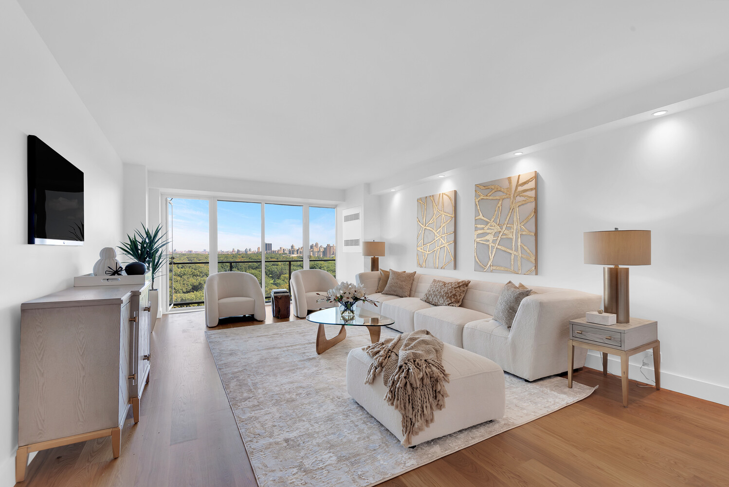 210 Central Park S 21D — photo