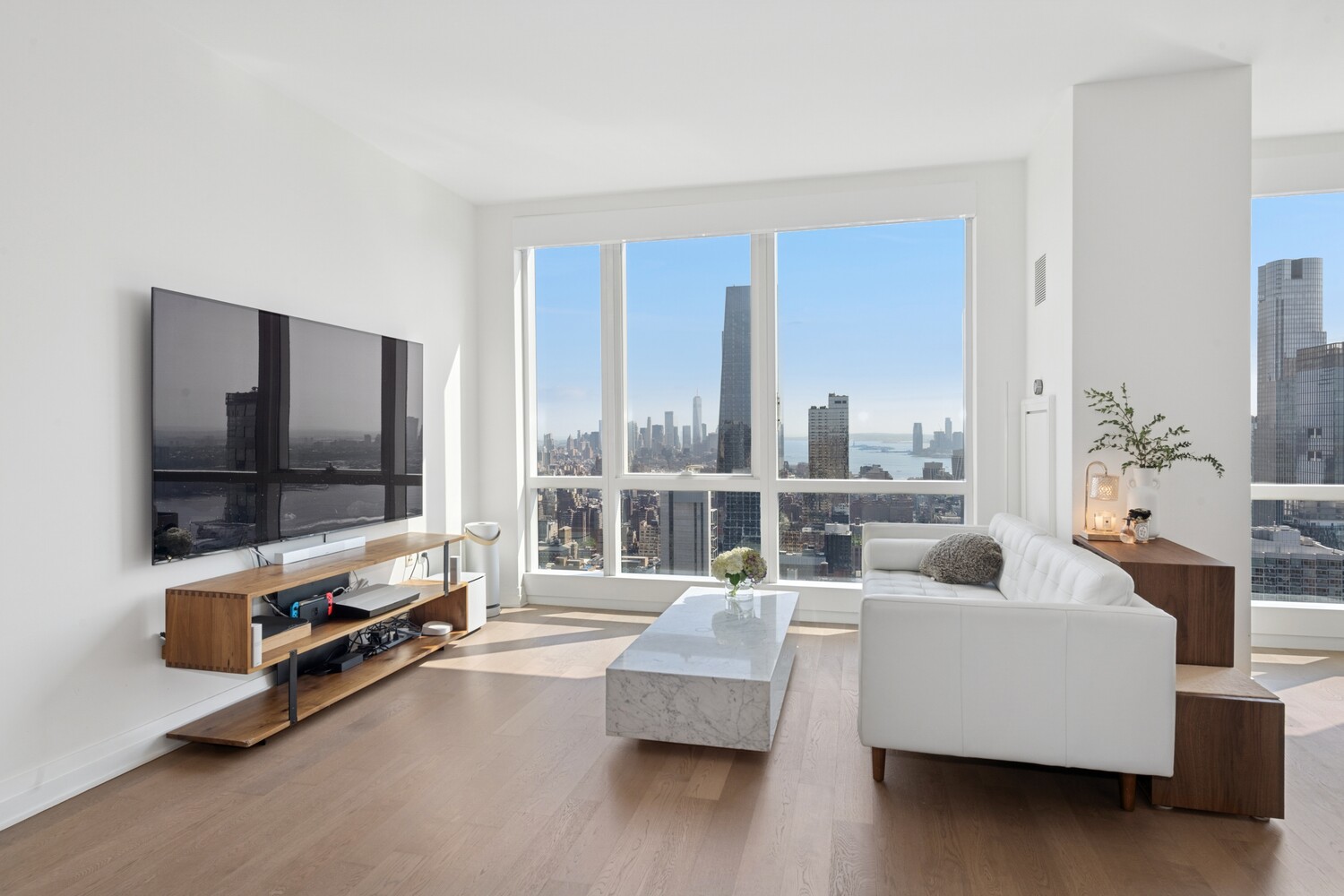 460 W 42nd Street Ph3F — photo