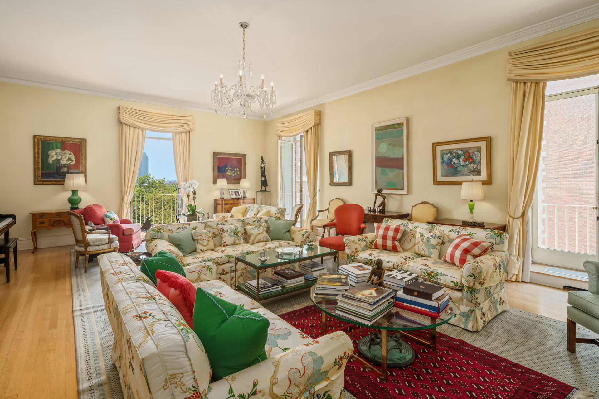 4 Sutton Place 6/7 — photo