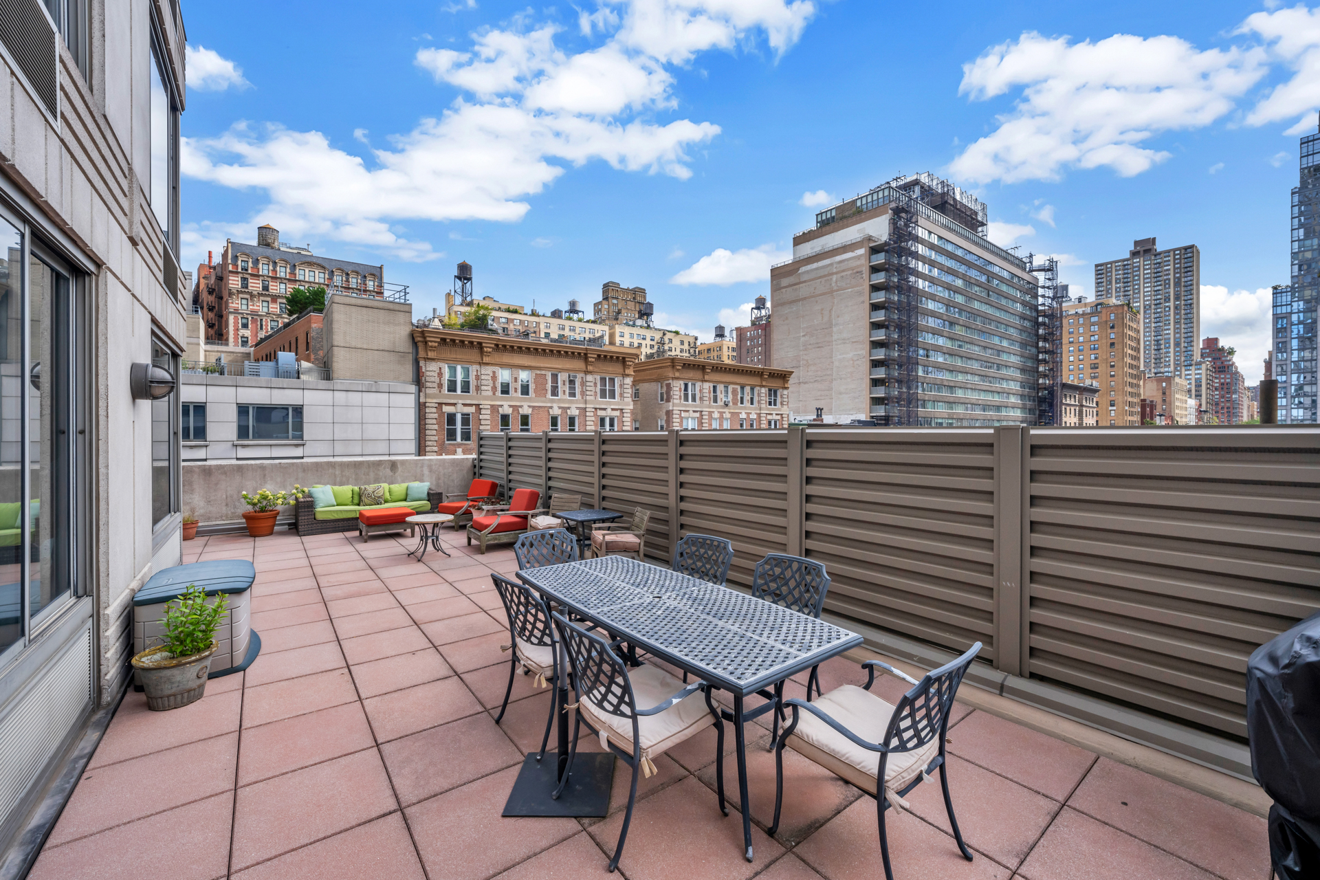 200 Riverside Boulevard 5D — photo