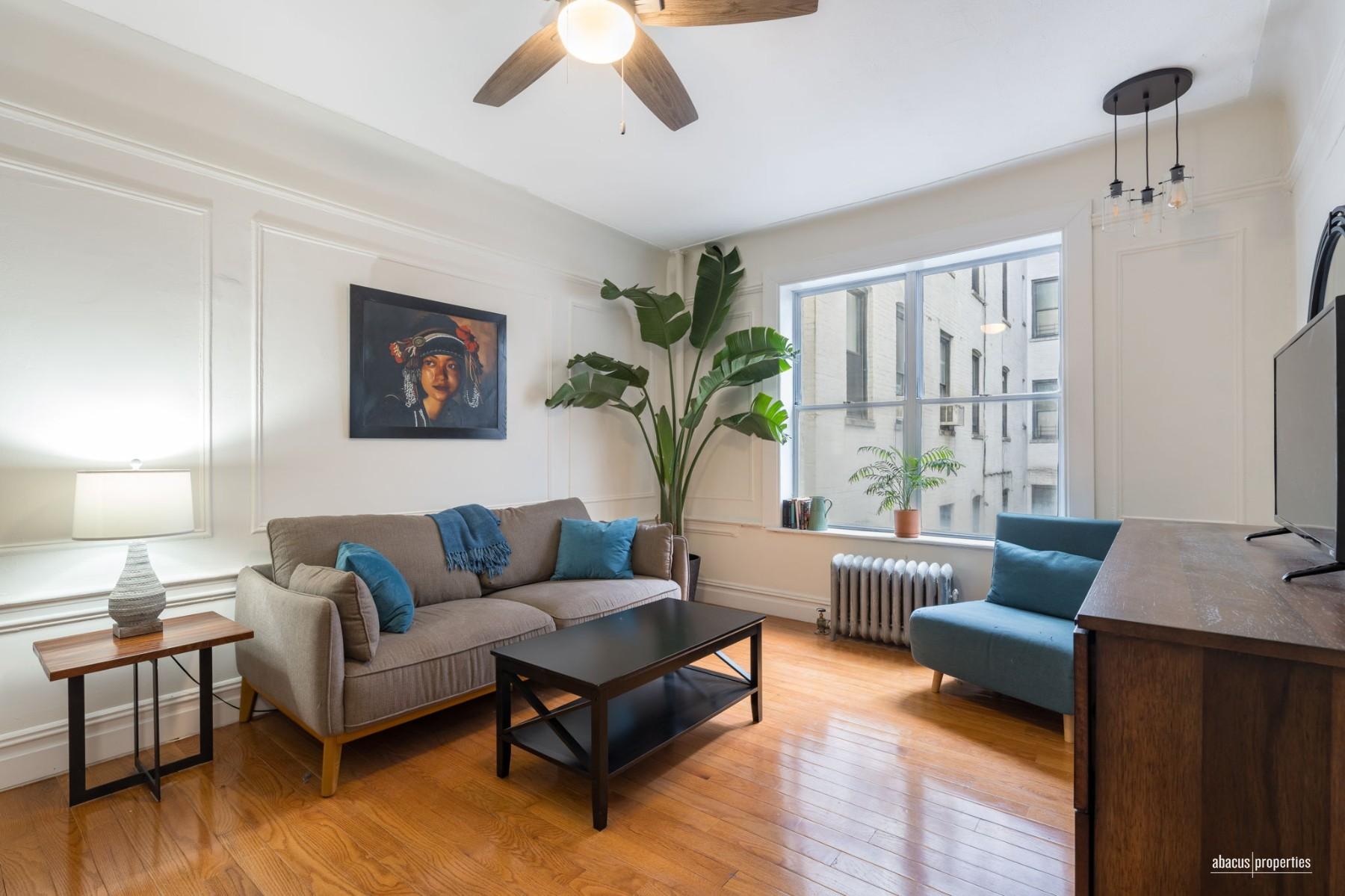 77 Eastern Parkway Unit 2D — photo