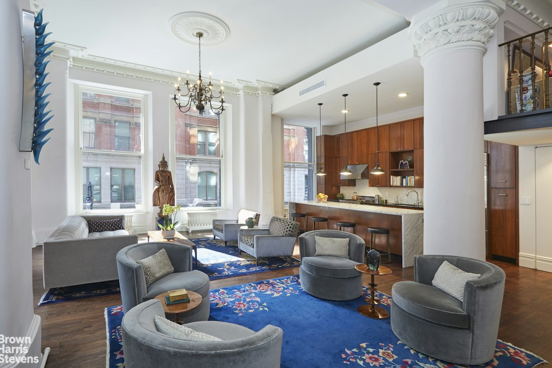 145 Nassau Street 2D — photo