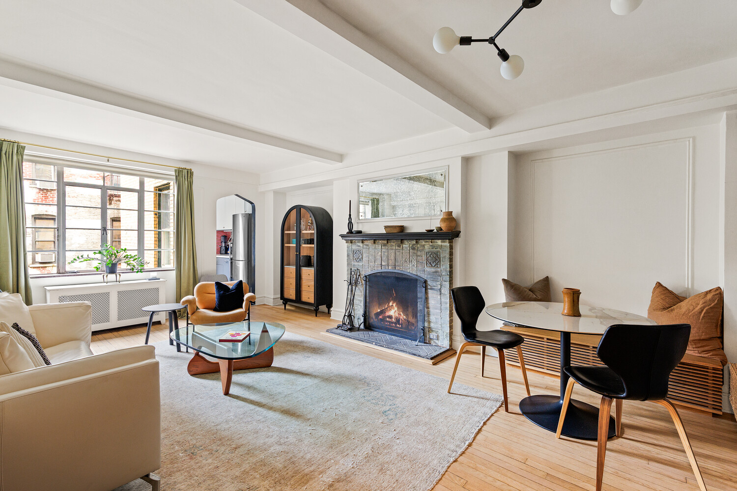 61 W 9th Street 5D — photo