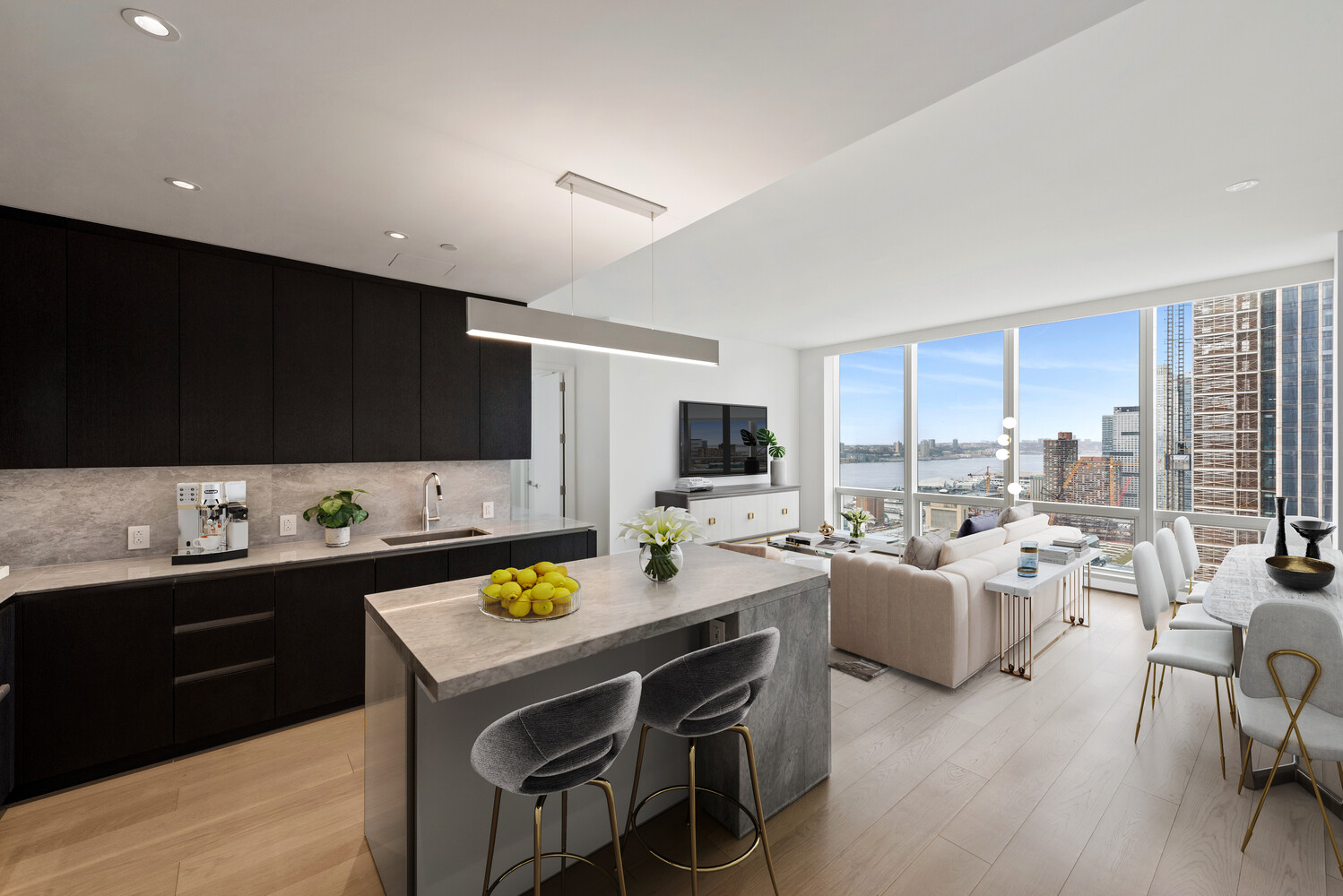 15 Hudson Yards 32G — photo
