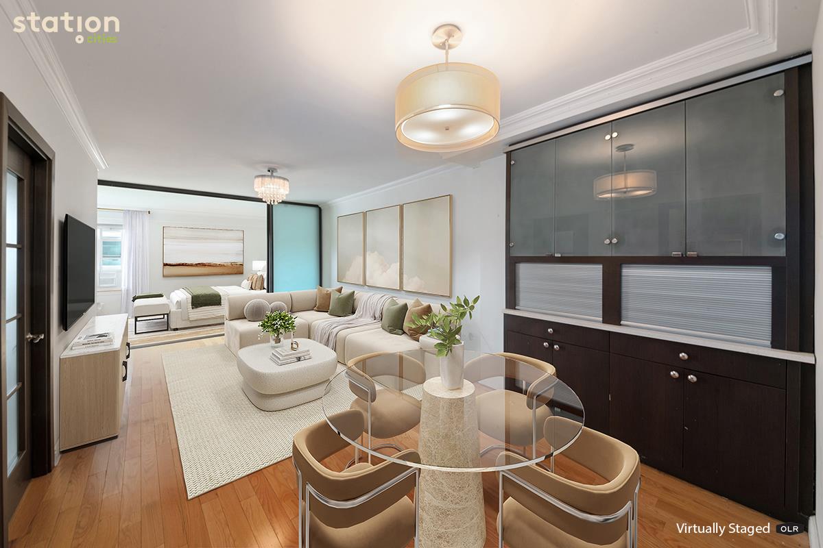 110-45 Queens Boulevard 501 — photo
