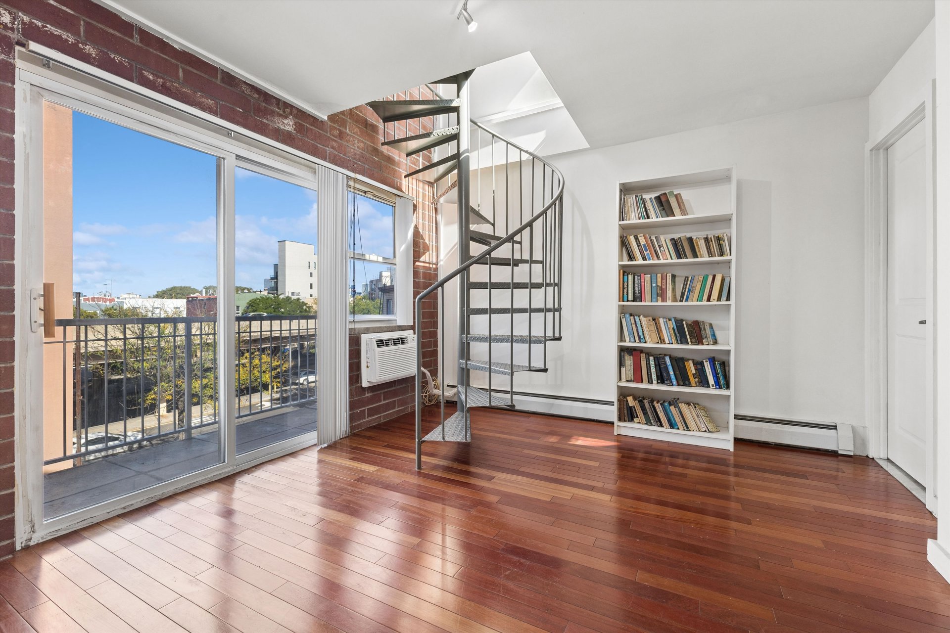 61 Herbert Street Unit 4B — photo