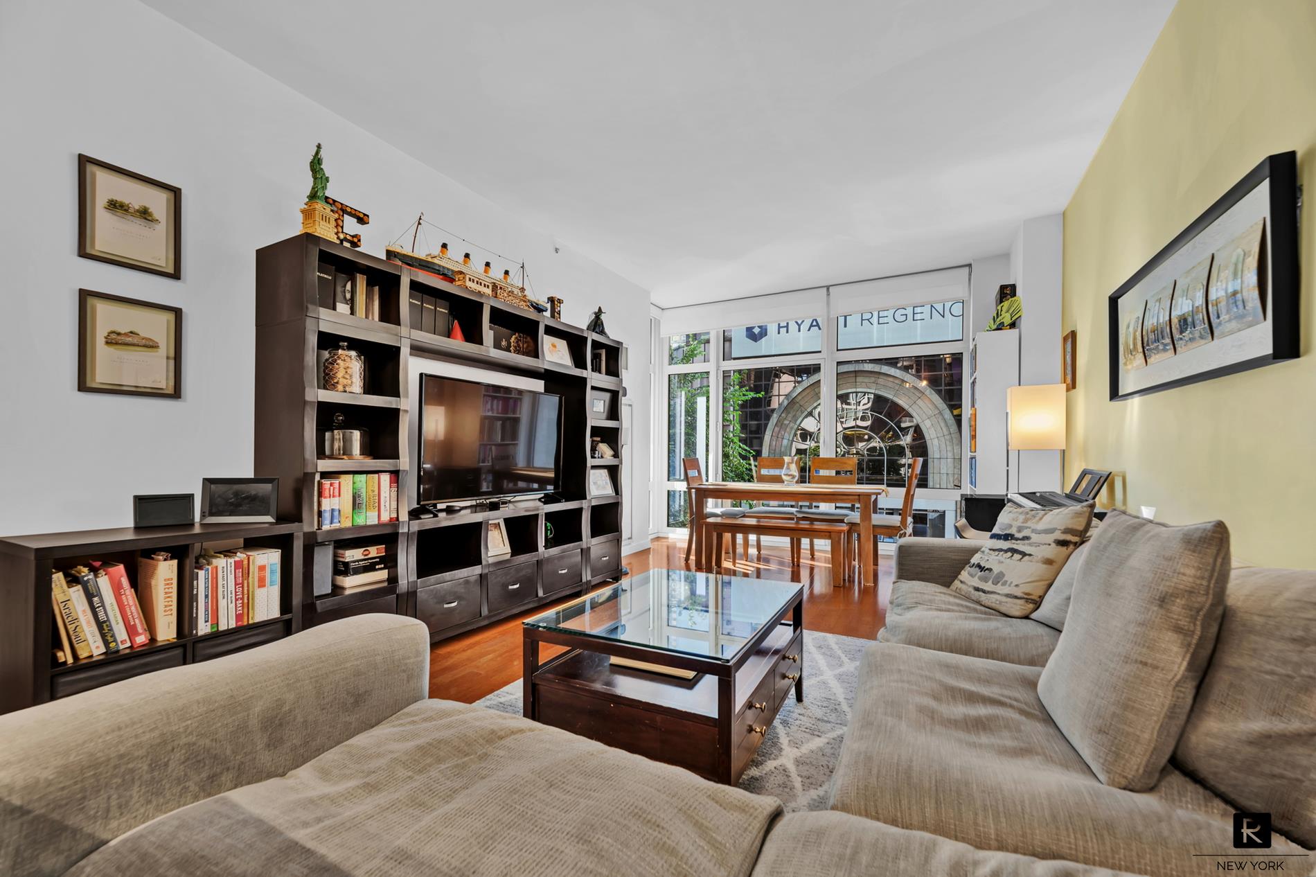 1600 Broadway Unit 6-B — photo