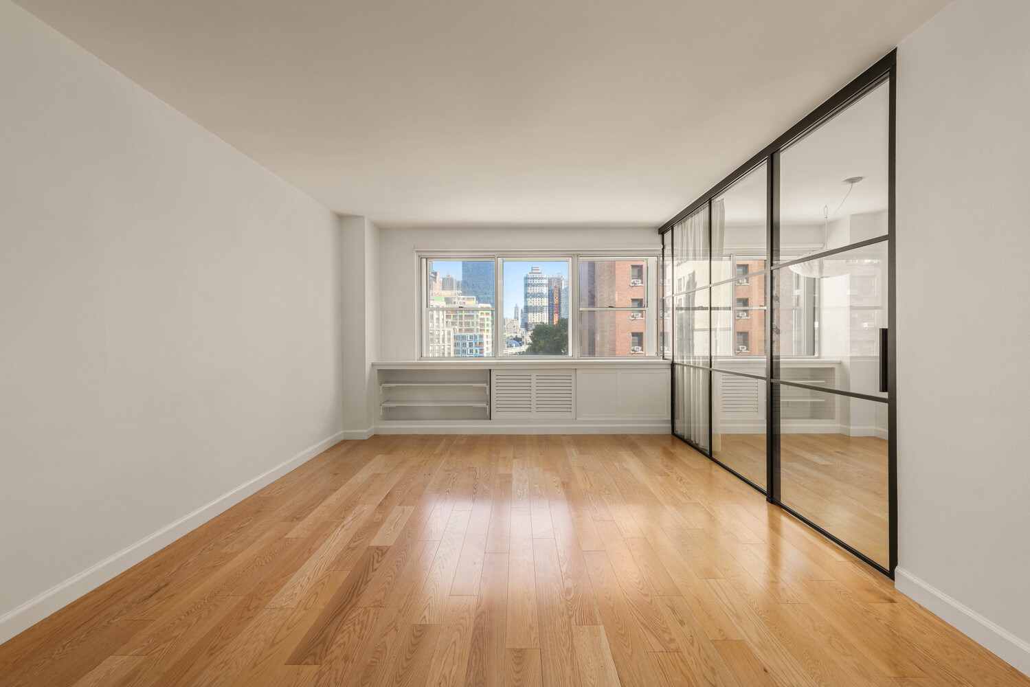 430 W 34th Street Unit 7E — photo