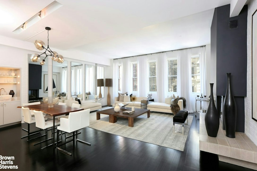 81 White Street Phe — photo