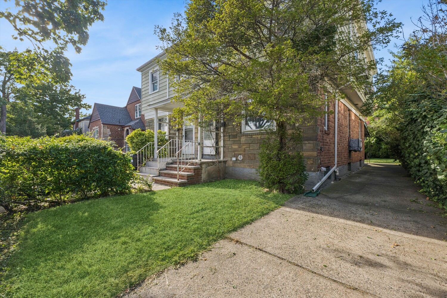 146-17 Delaware Avenue — photo