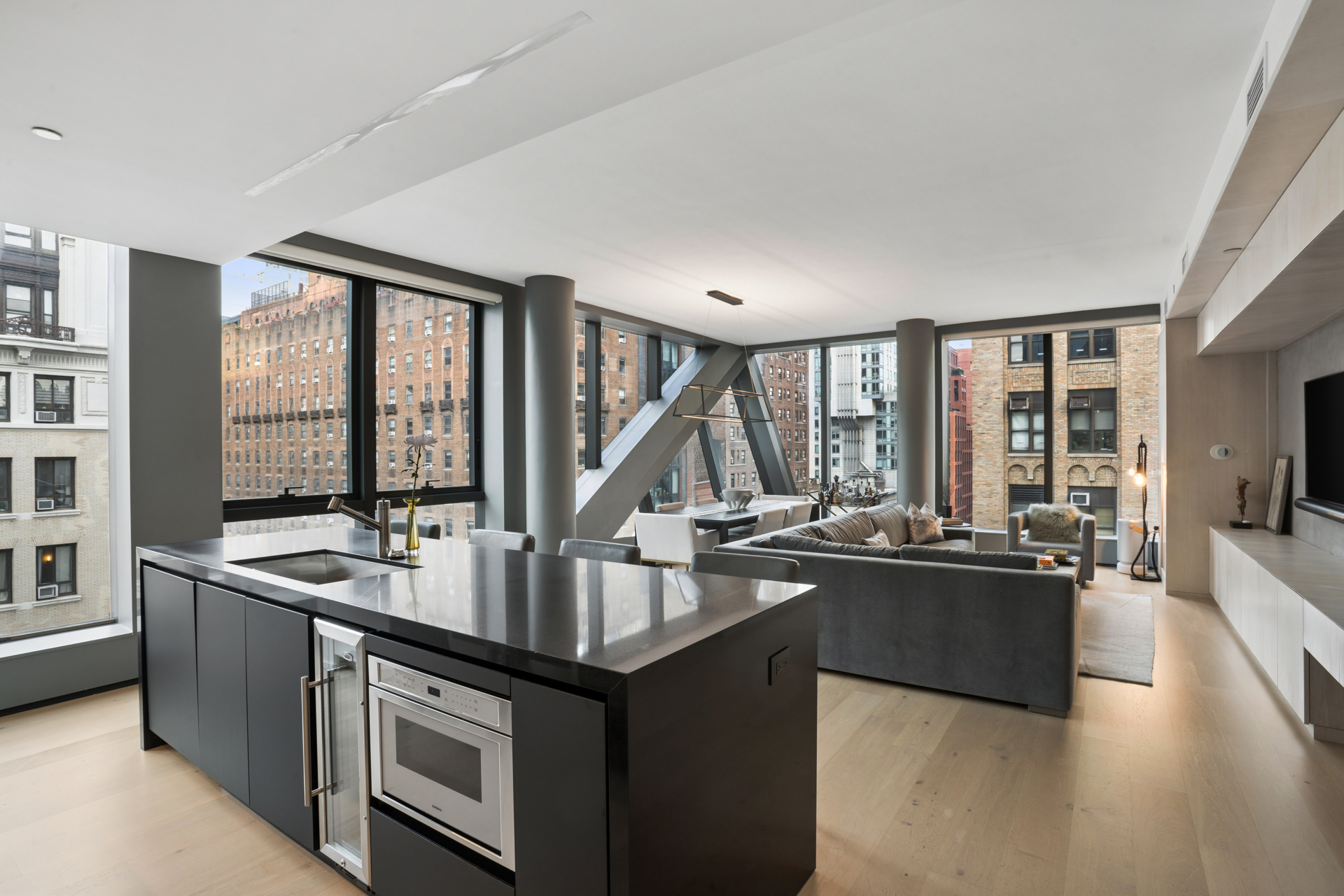 121 E 22nd Street Unit N1006 — photo