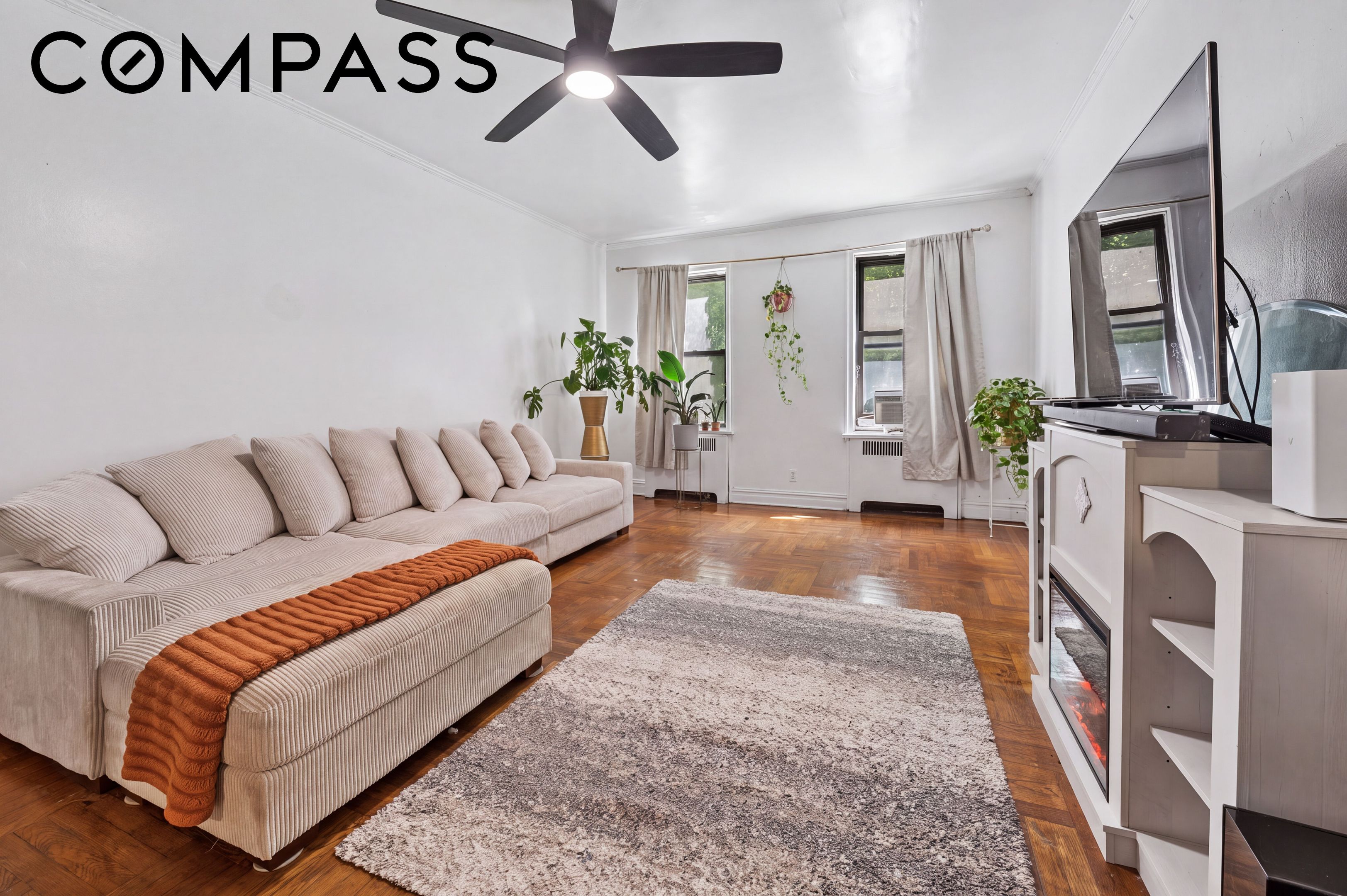 675 Walton Avenue Unit 3M — photo