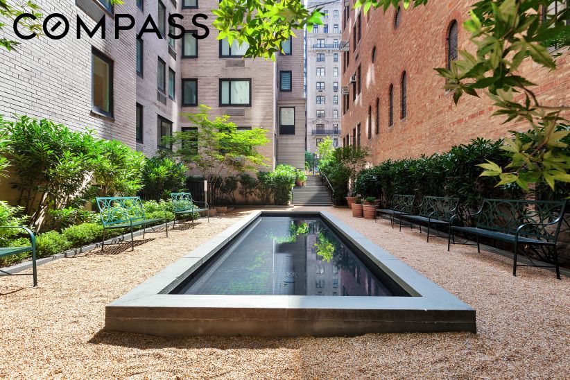 530 Park Avenue Unit 12F — photo