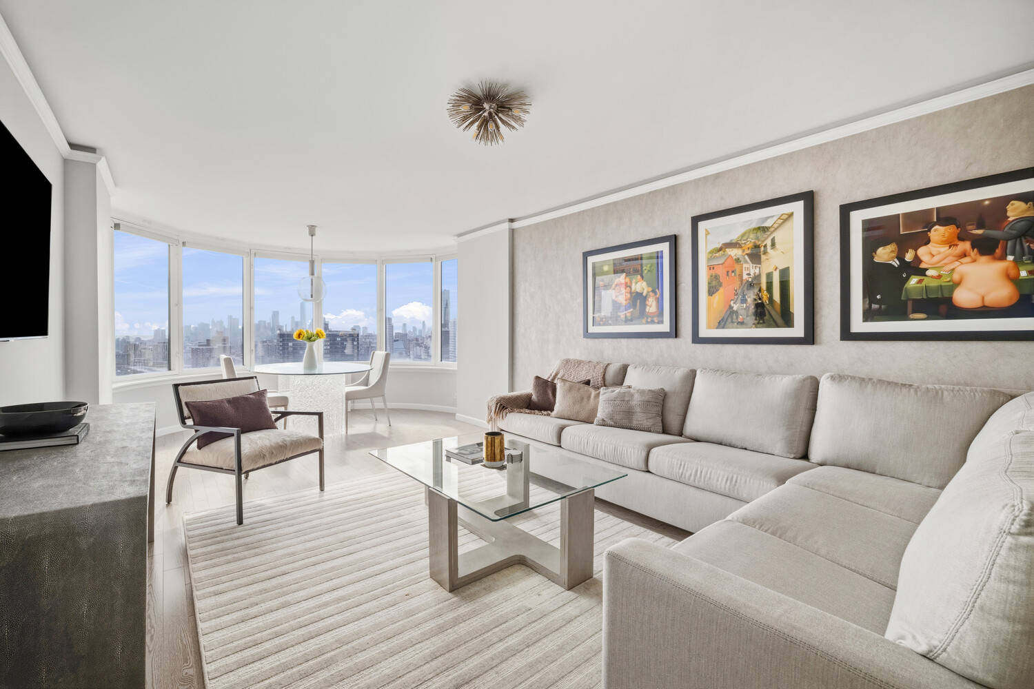 330 E 38th Street Unit 37B — photo