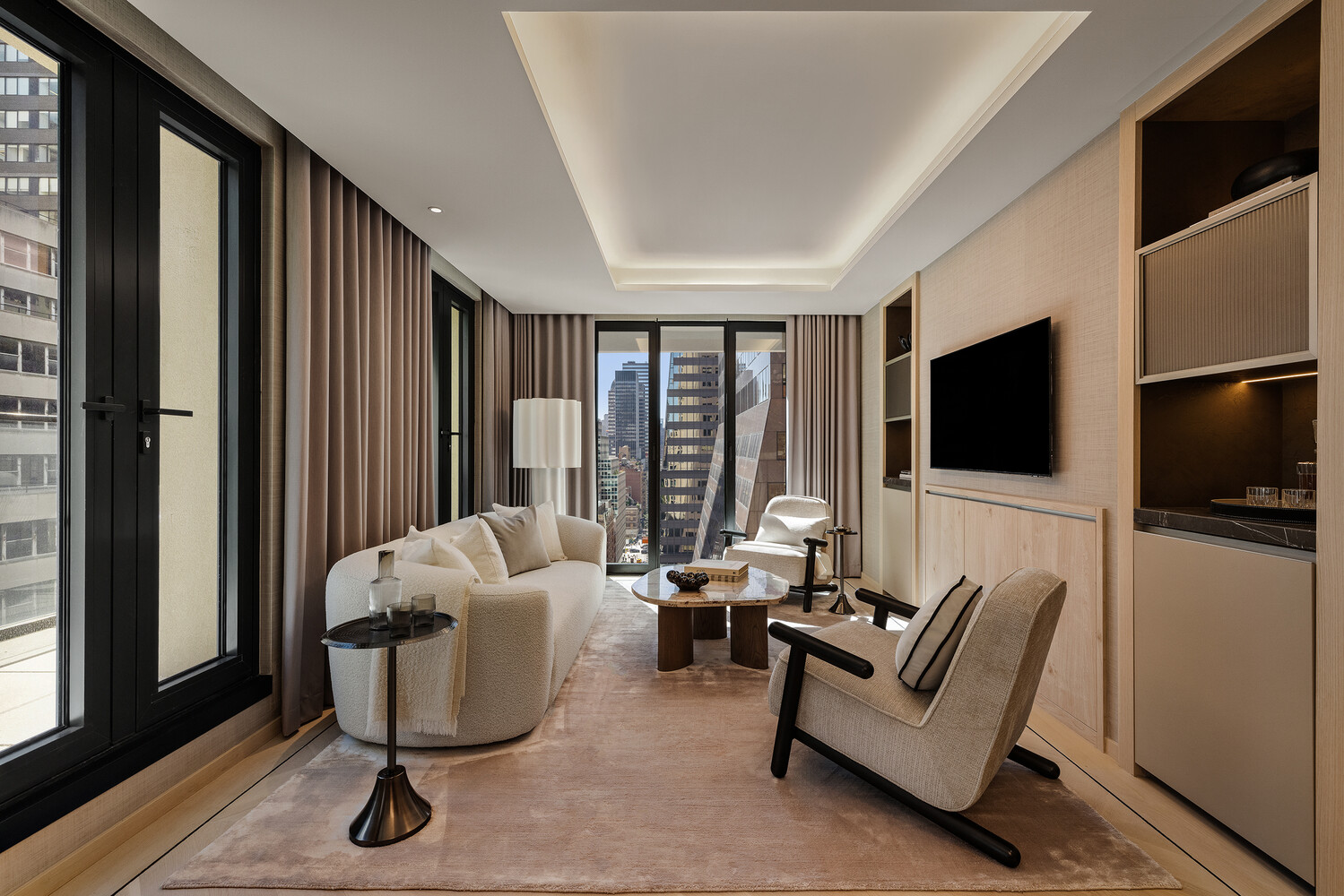 685 5th Avenue Unit 16D — photo