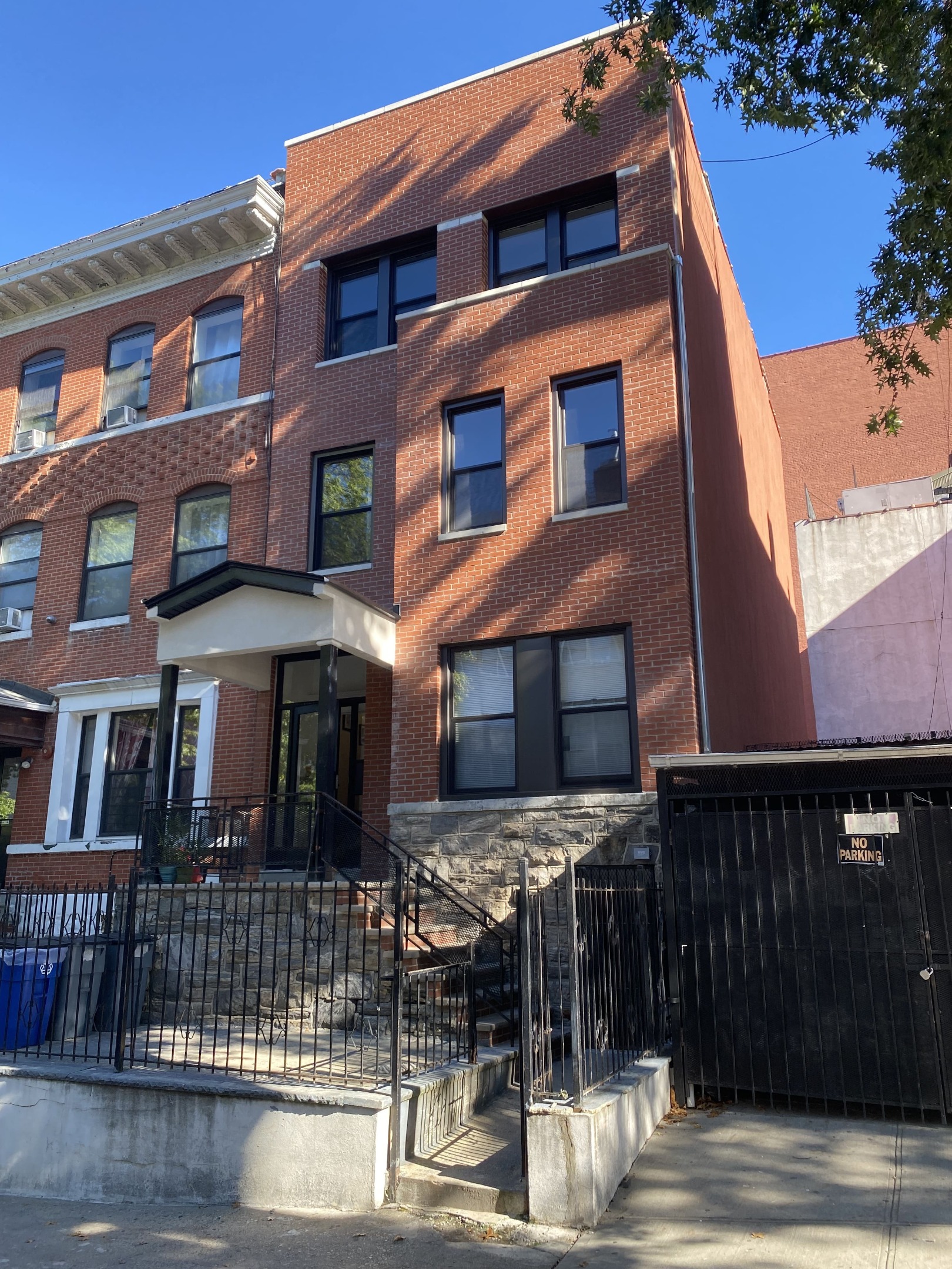 601 W 187th Street — photo