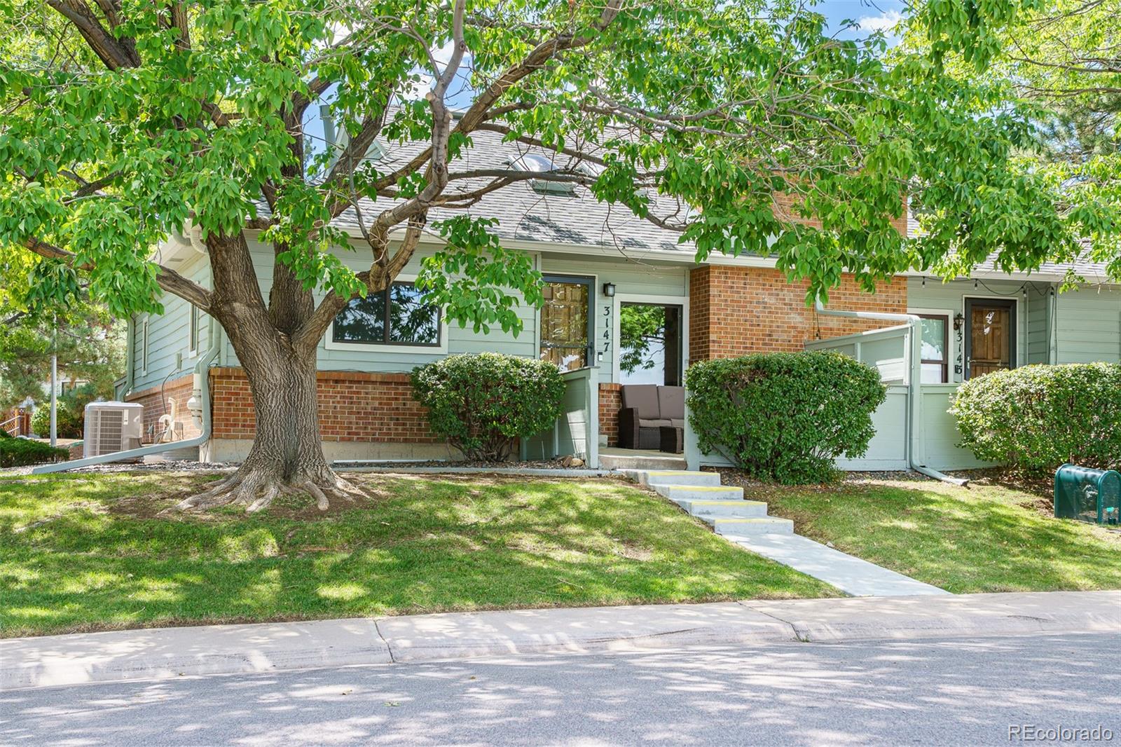 3147 E Long Circle — photo