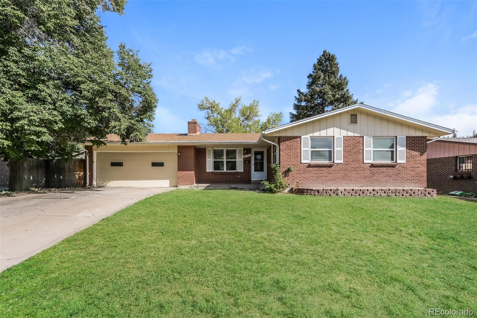 4155 W Stanford Avenue — photo