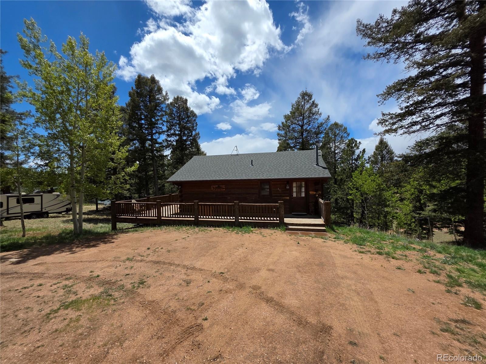 17 Deer Lake Circle — photo