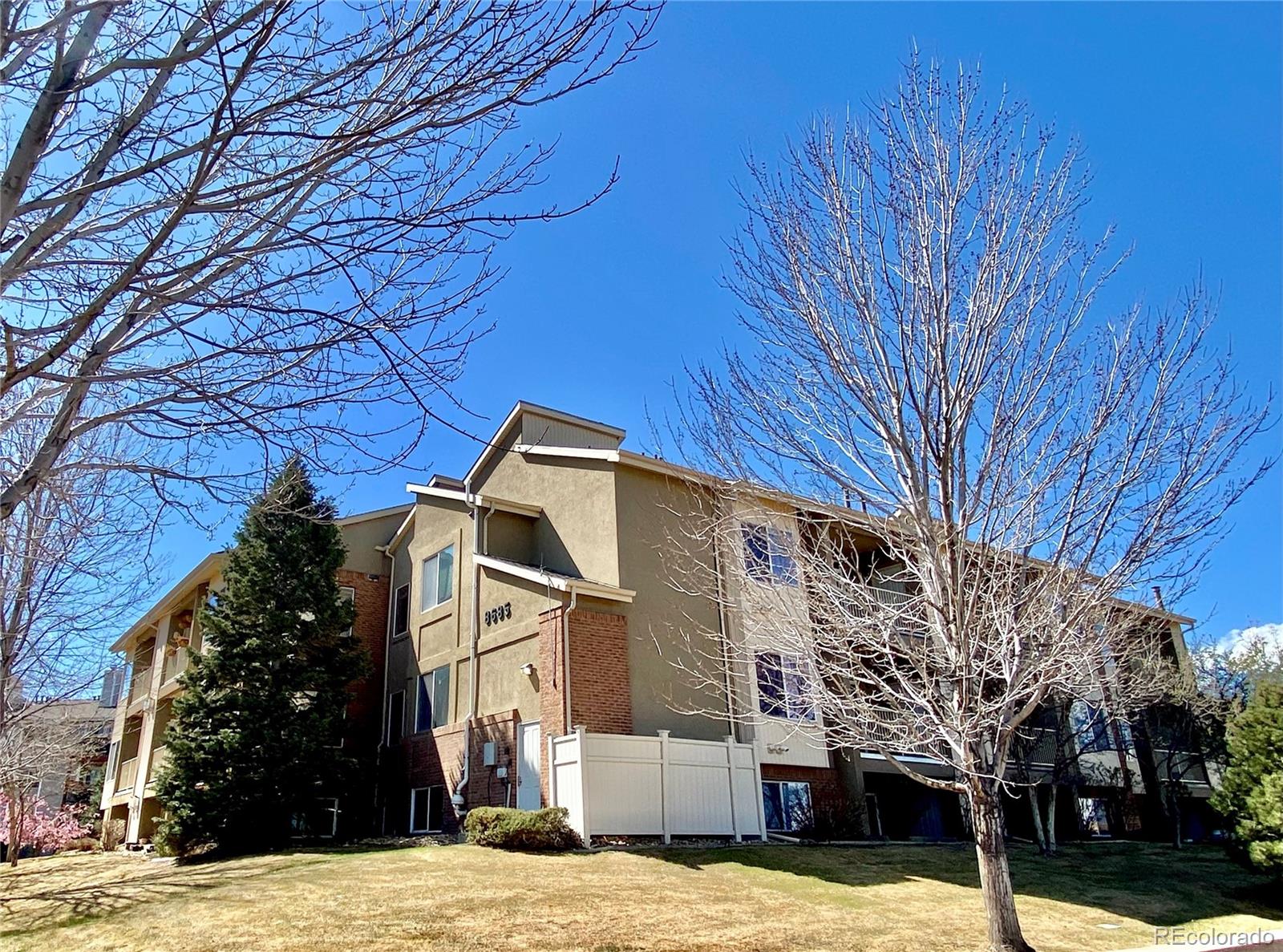 8685 Clay Street 305 — photo