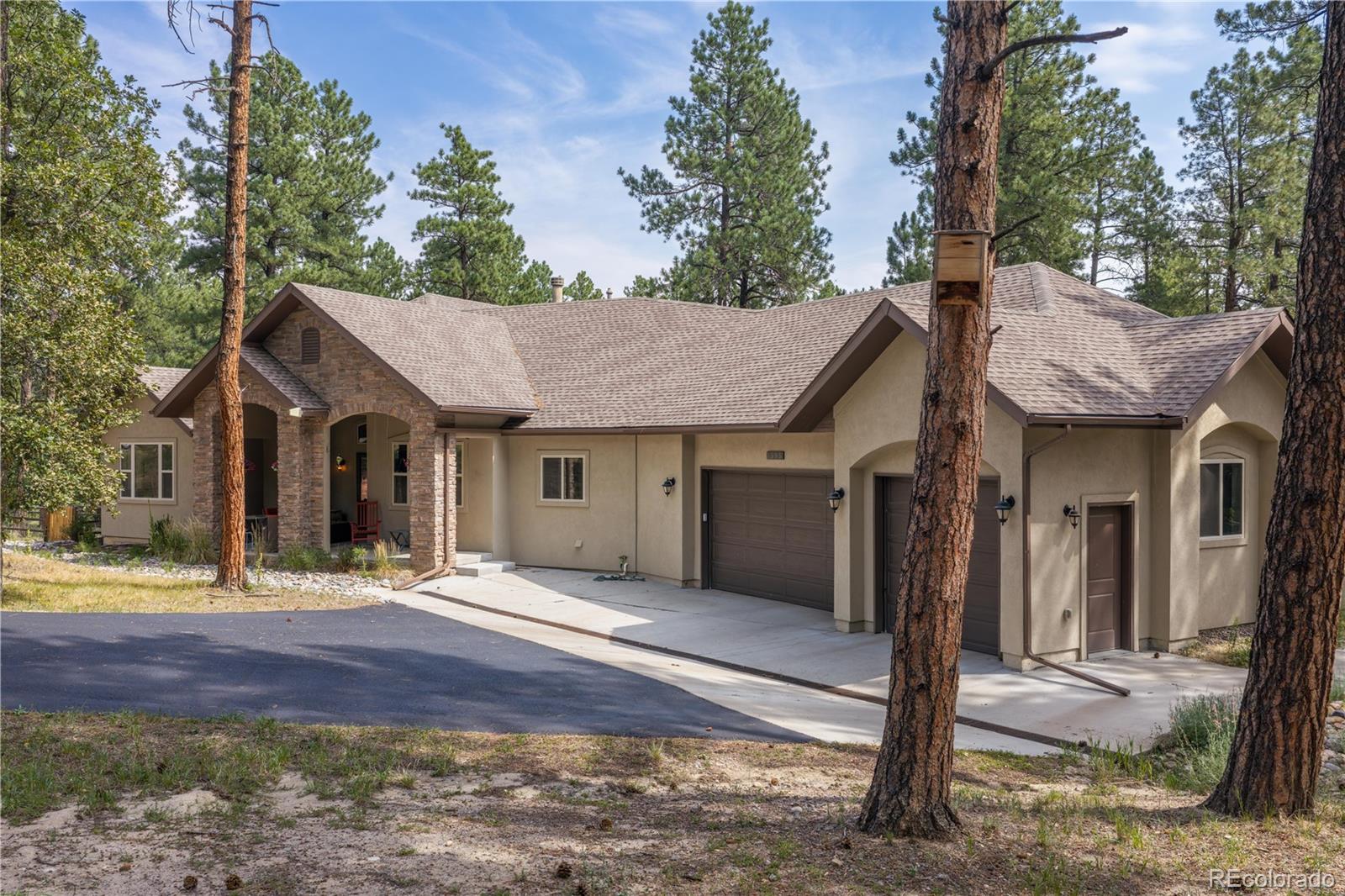 1395 Gore Circle — photo
