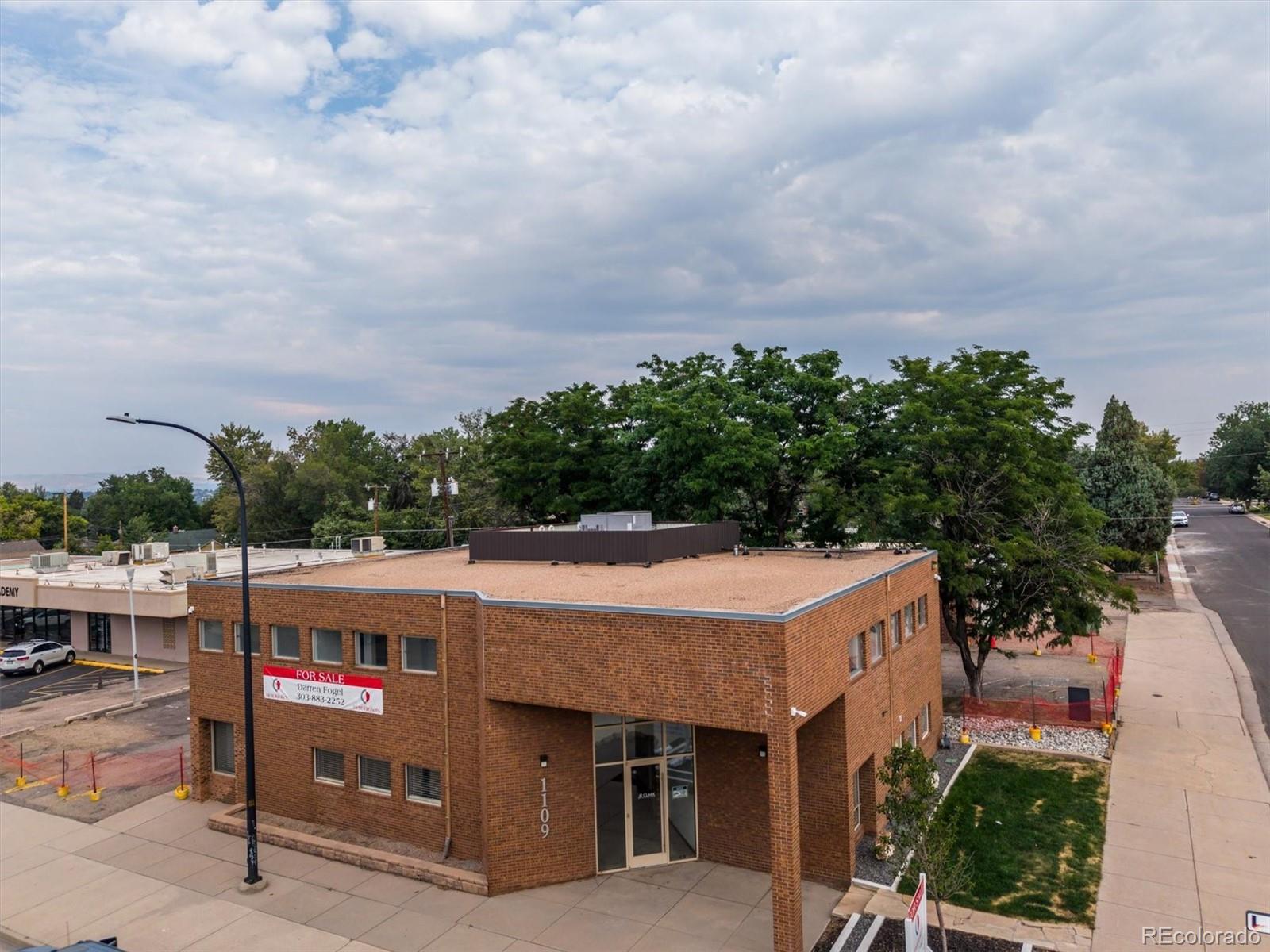 1109 W Littleton Boulevard — photo