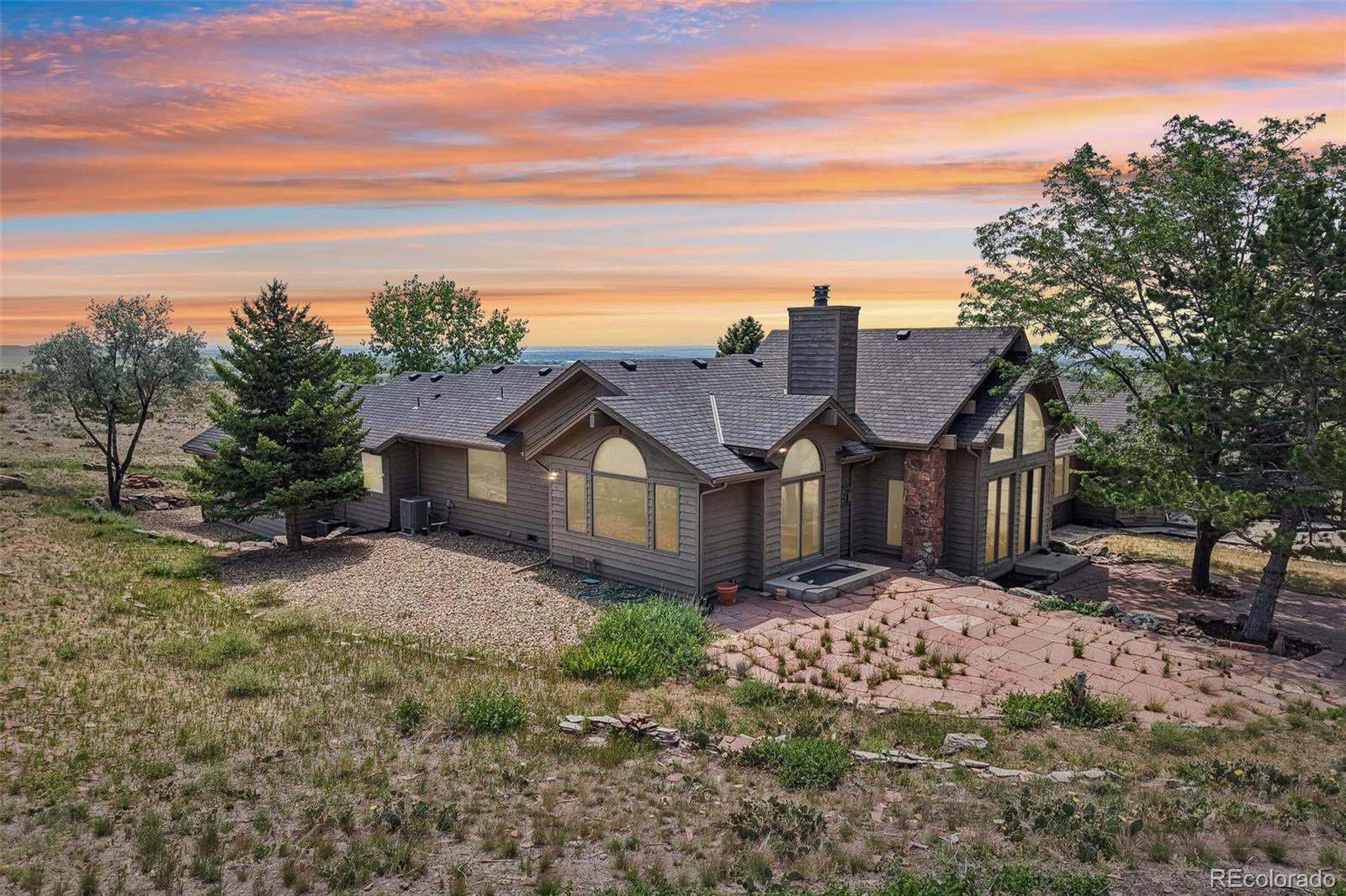 6915 Rabbit Mountain Road — photo