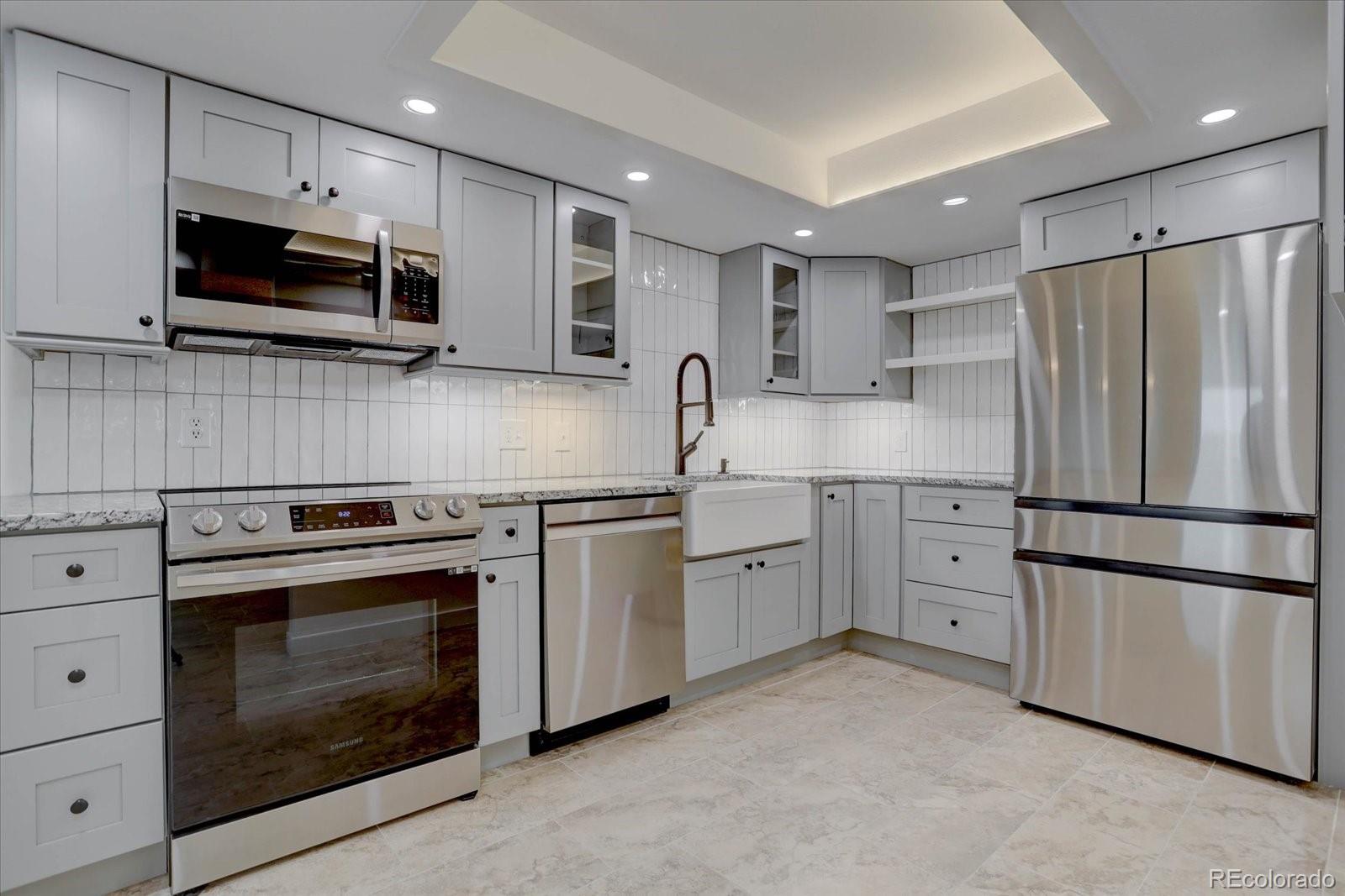 14001 E Marina Drive 411 — photo