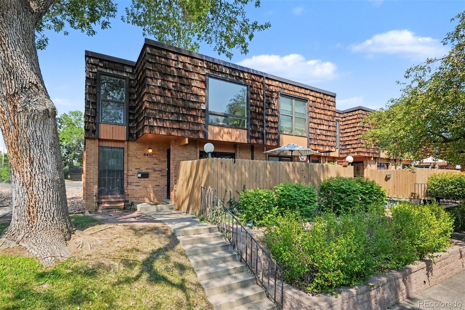 6401 Welch Court — photo