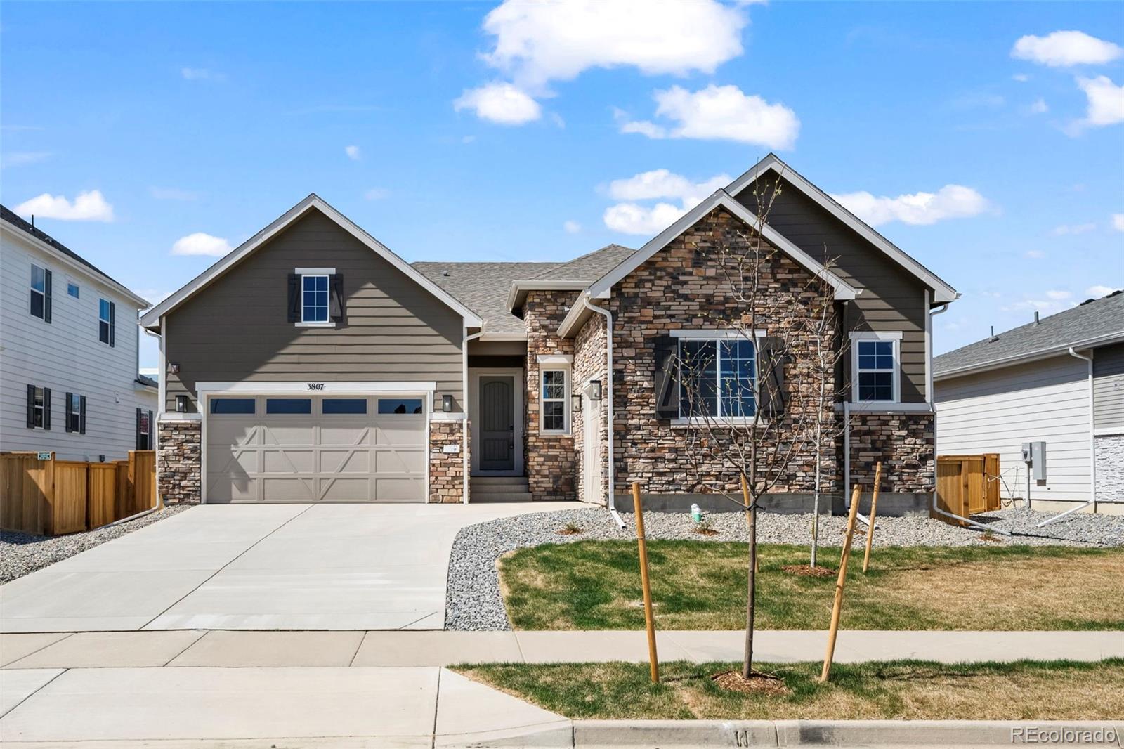 3807 Emerald Shore Circle — photo