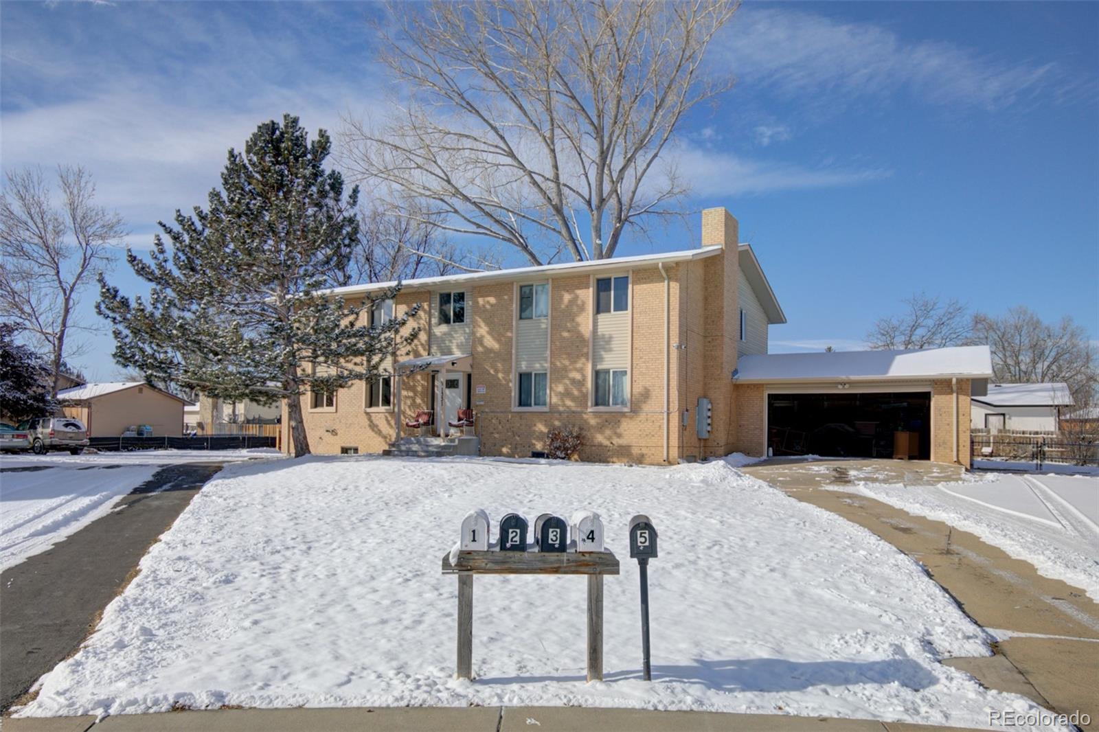 1331 Merl Place — photo
