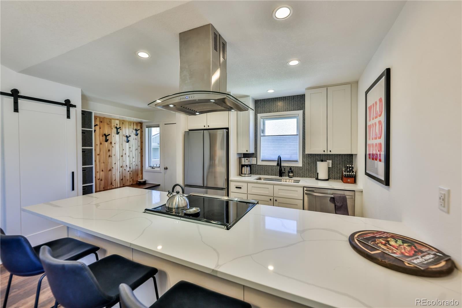 99 Doc Susie Avenue B6 — photo