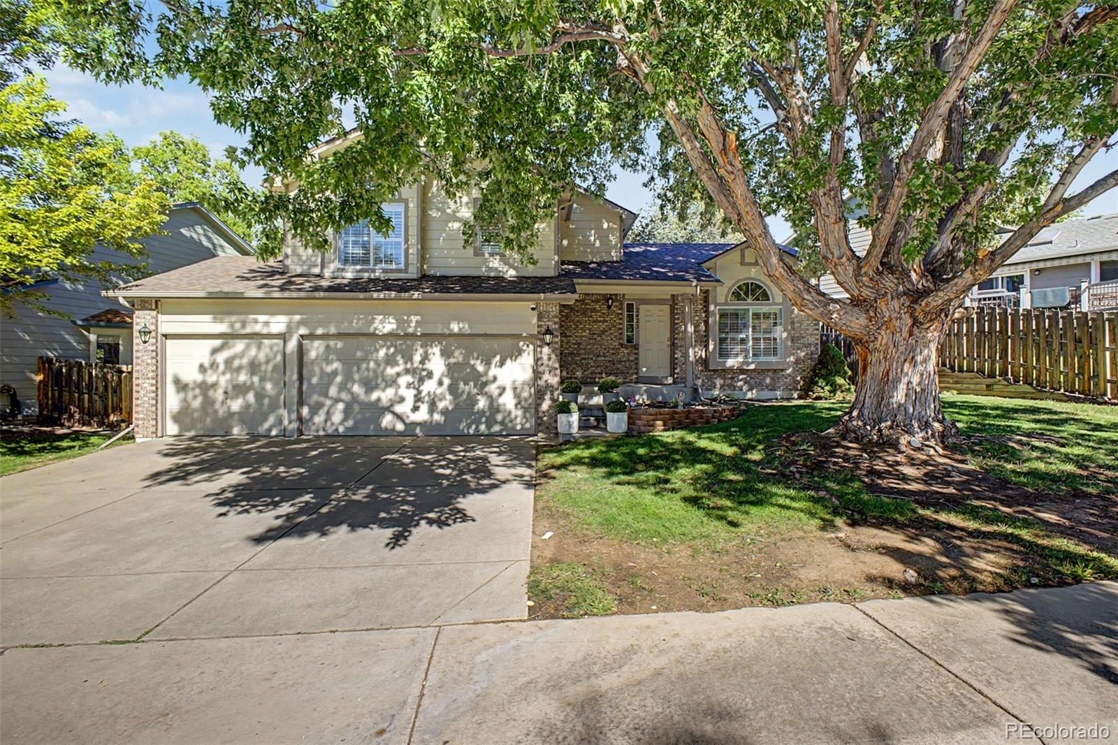 2423 S Sedalia Circle — photo