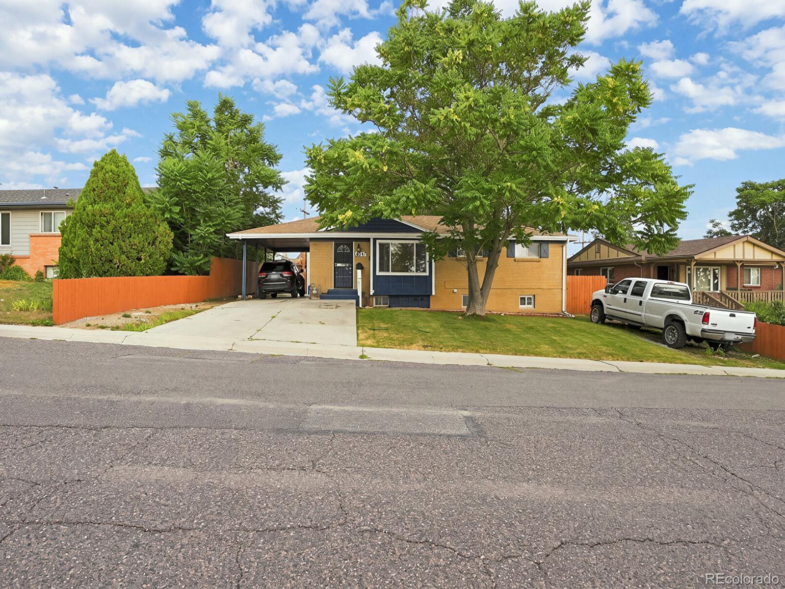 8671 Hopkins Drive — photo
