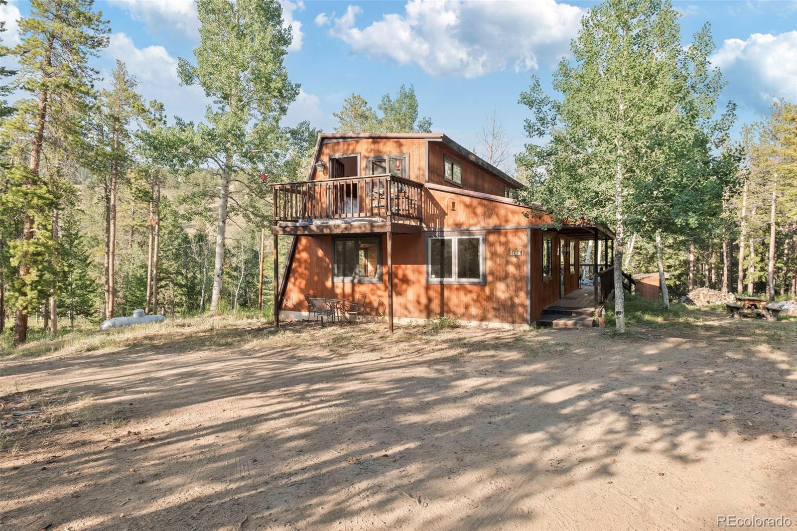 100 Raptor Point Road — photo