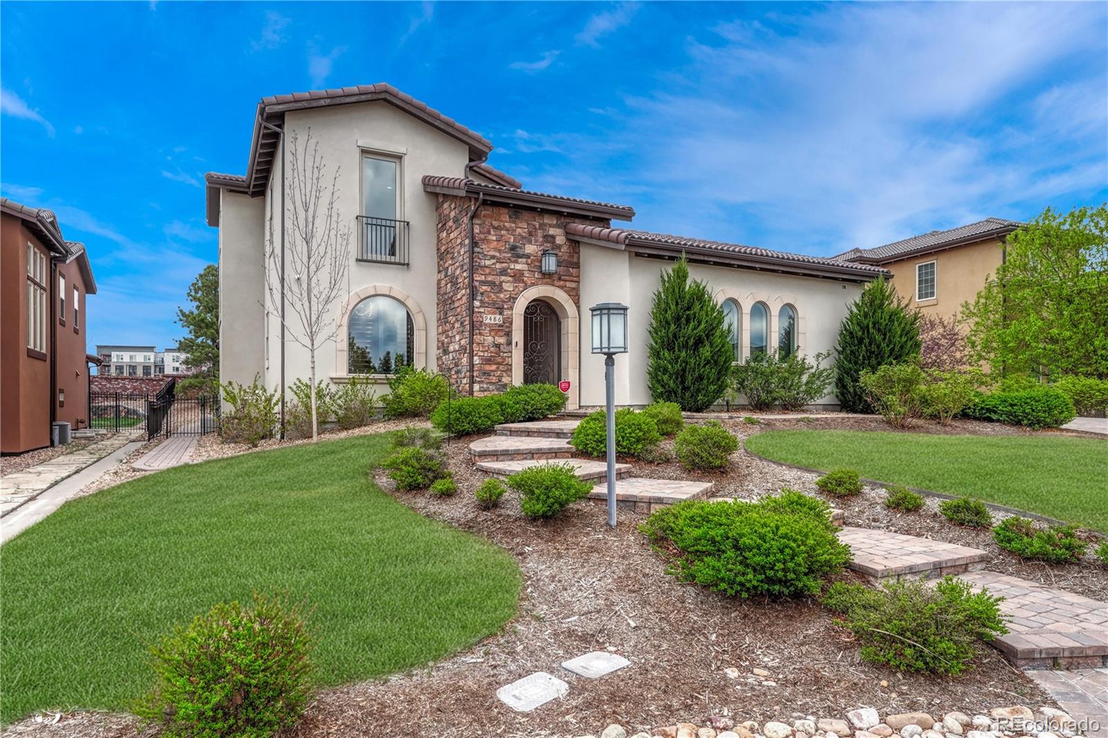 9486 E Winding Hill Avenue — photo