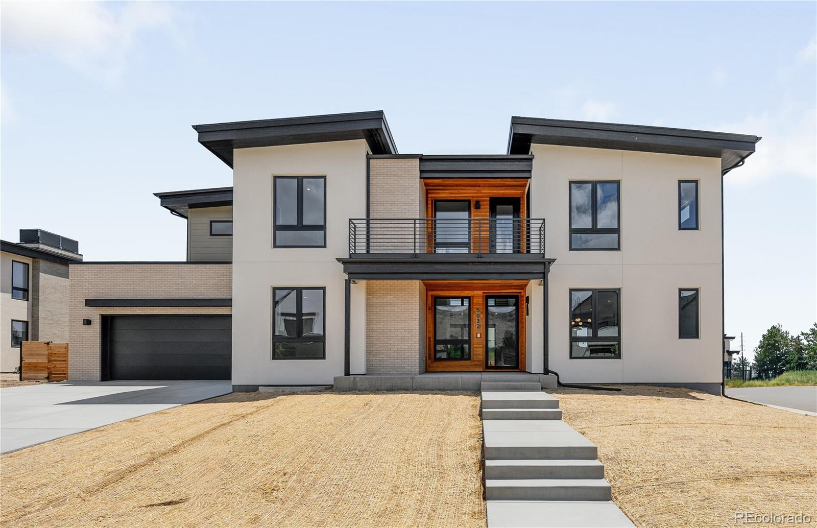 5032 Nile Court — photo