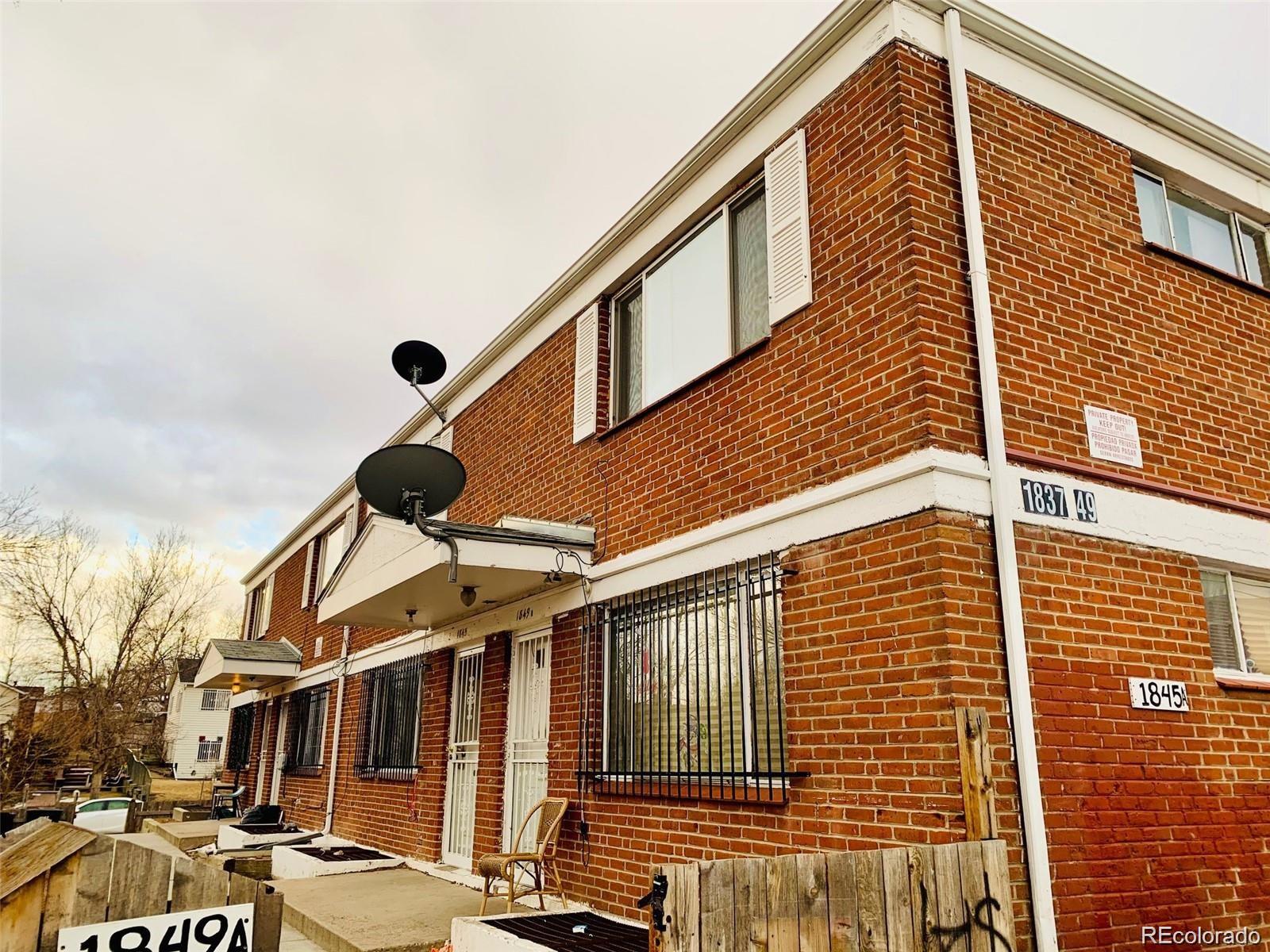 1837 W Mosier Place — photo