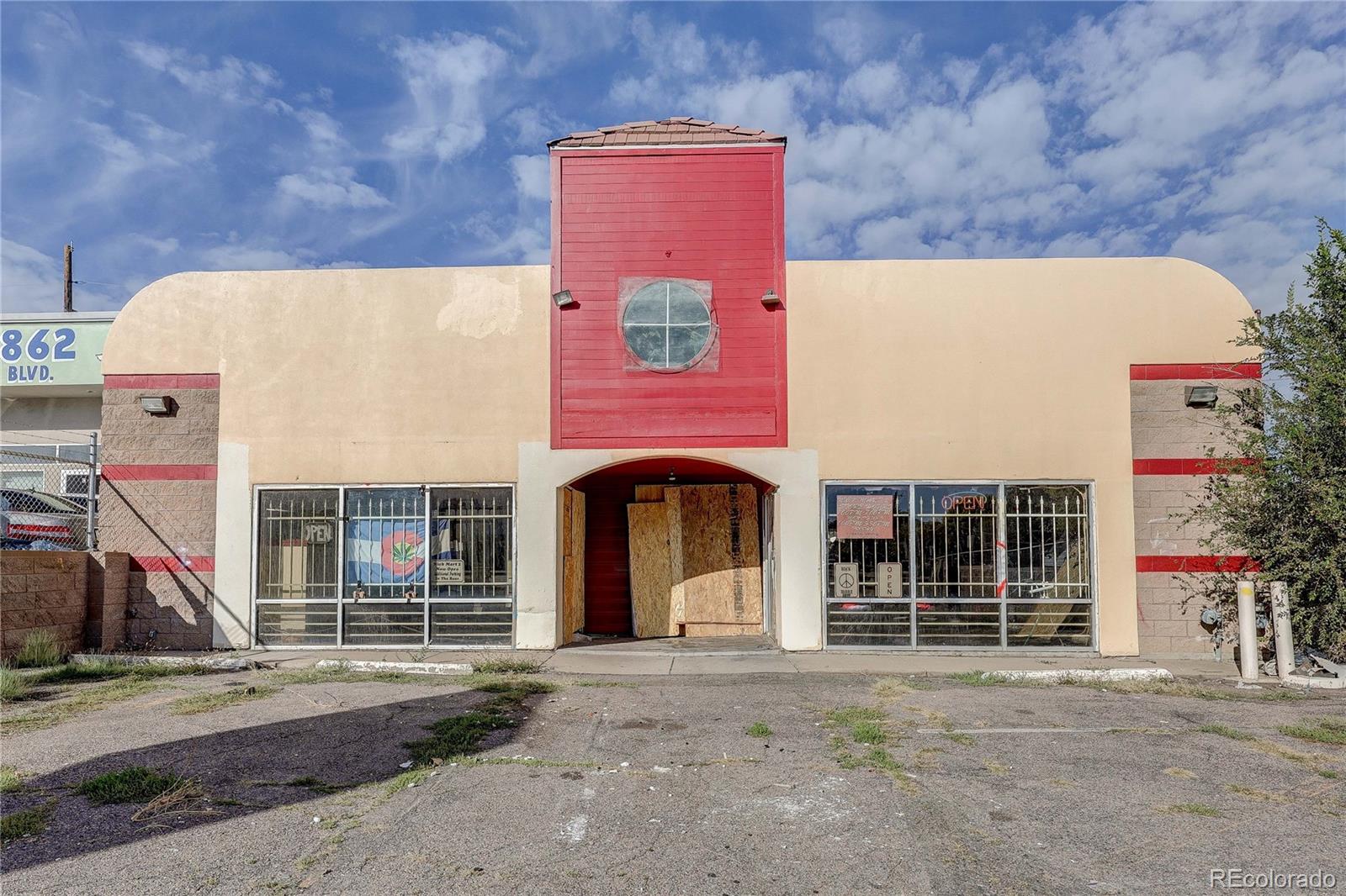 109 S Federal Boulevard — photo
