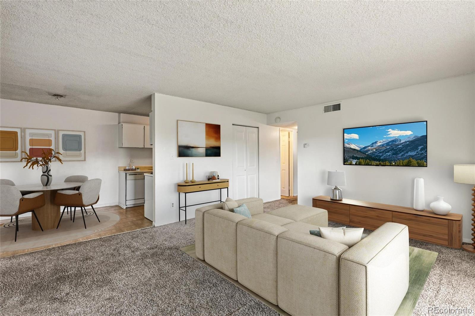 10211 Ura Lane 9-207 — photo