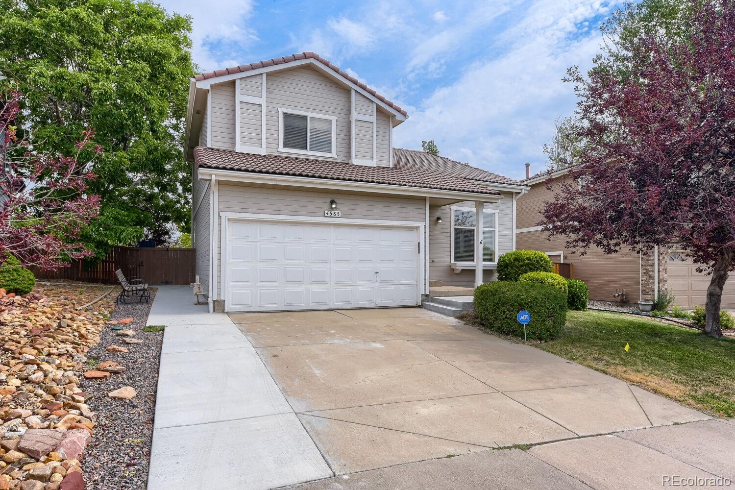4585 Lyndenwood Circle — photo