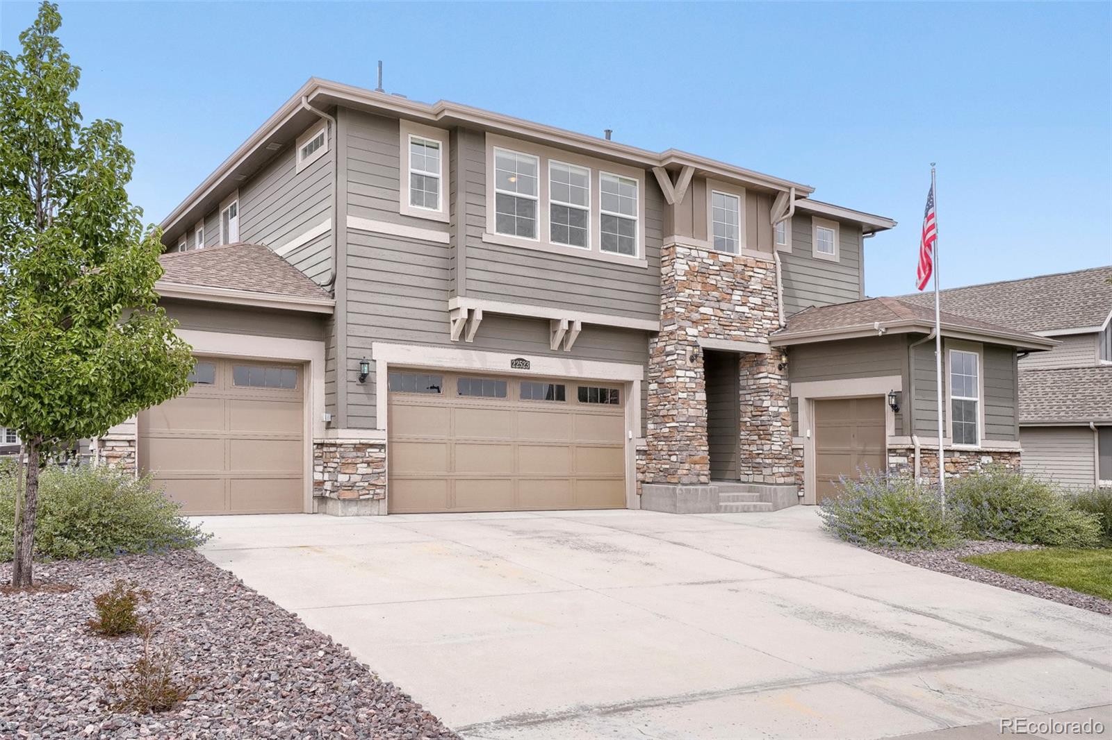 22523 E Piccolo Way — photo
