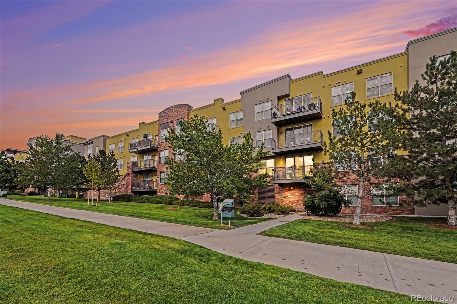 9039 E Panorama Circle C205 — photo