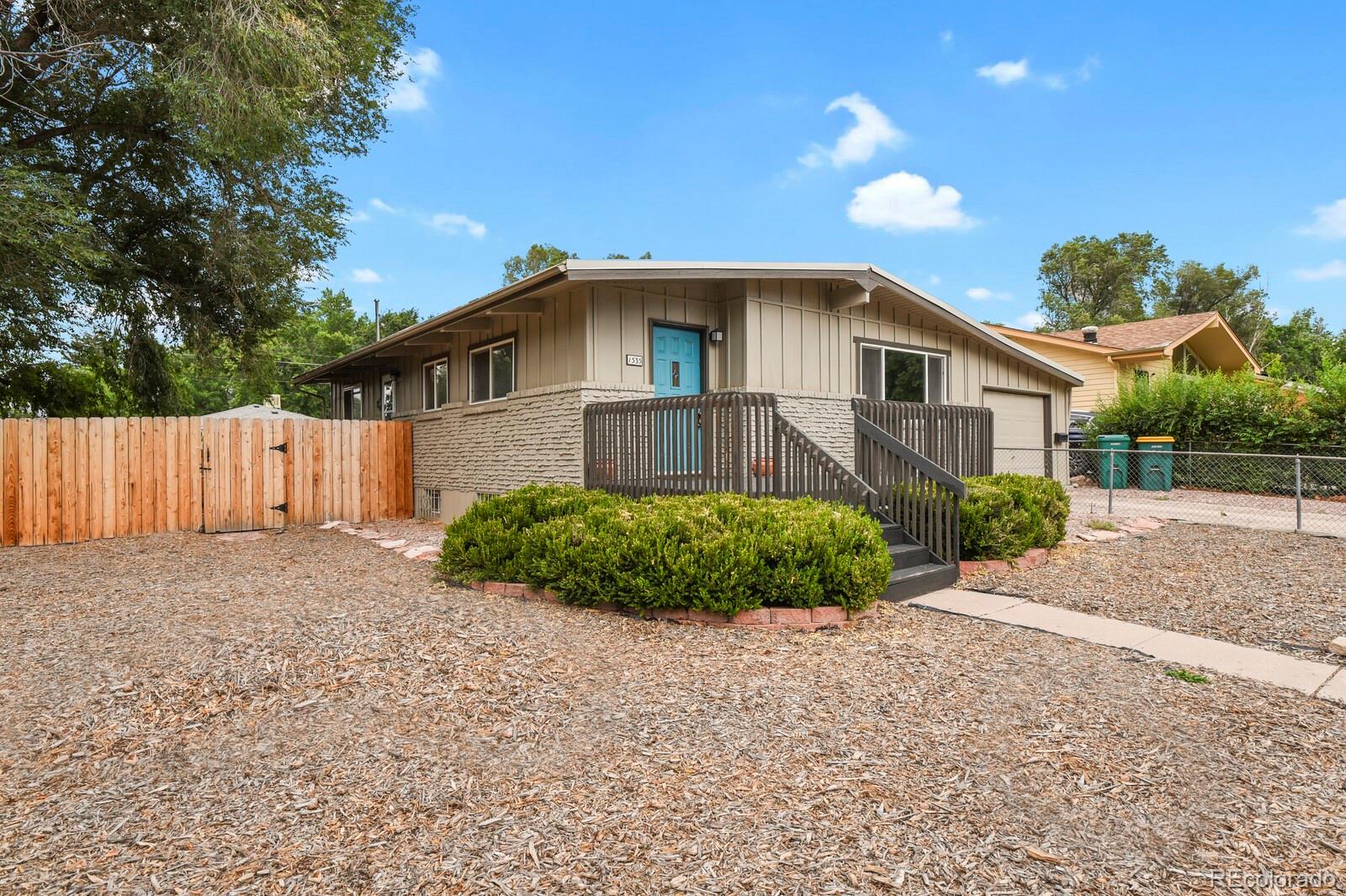 1535 Mount Everett Street — photo