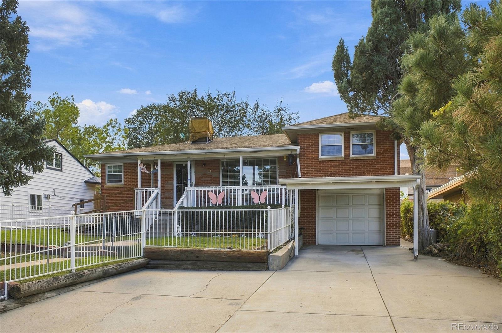 6841 Irving Street — photo