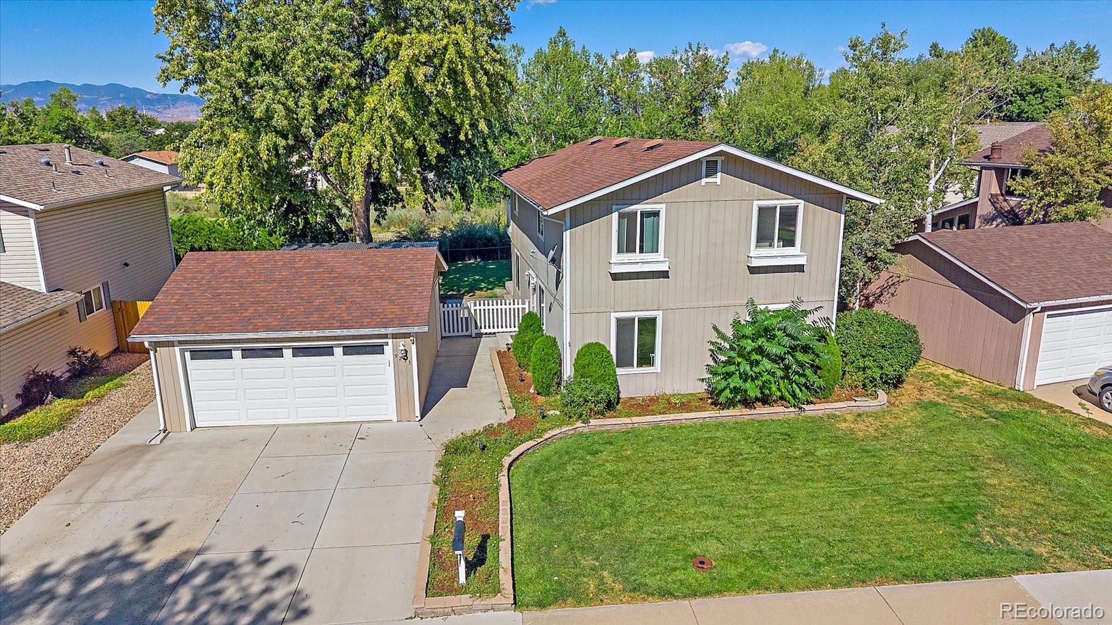 9233 Lamar Street — photo