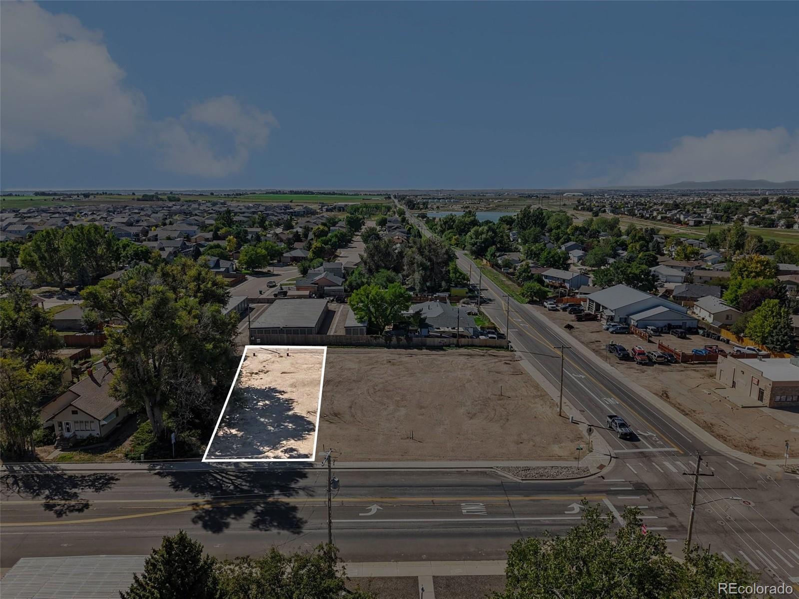 E 4th 3 Avenue — photo