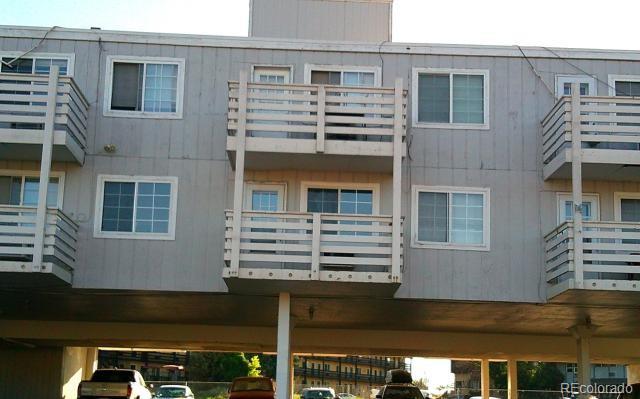 1064 Chambers Court 105 — photo