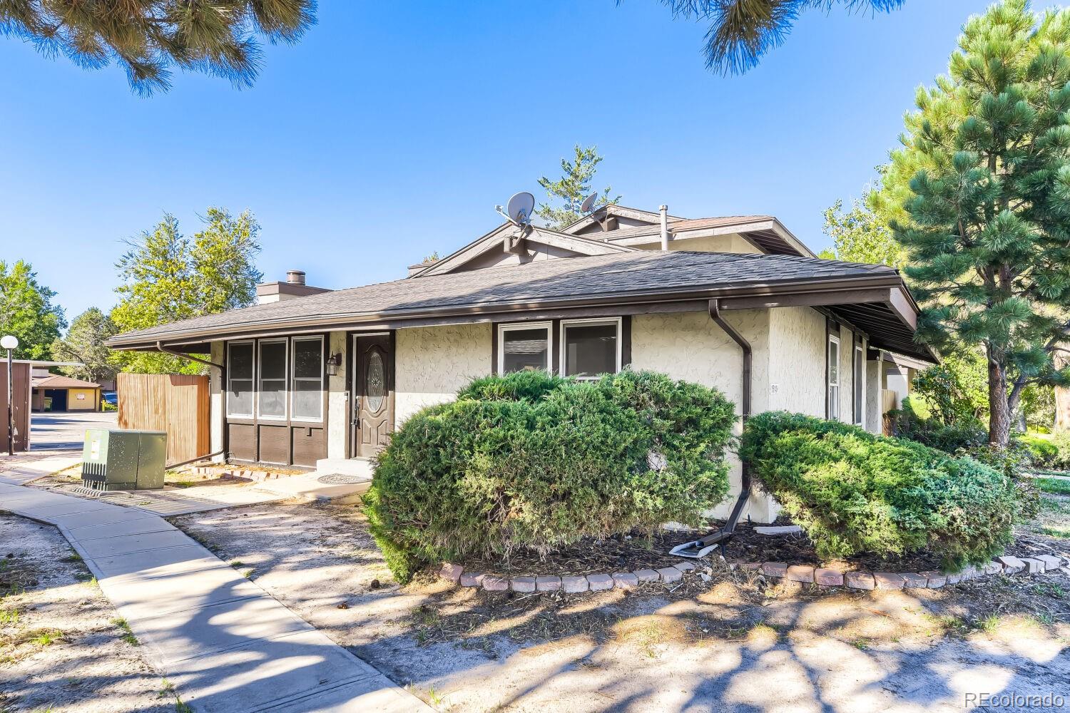 15140 E Hampden Circle — photo